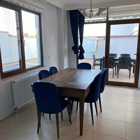 Private In Yalova/thermal, With Heated Pool *